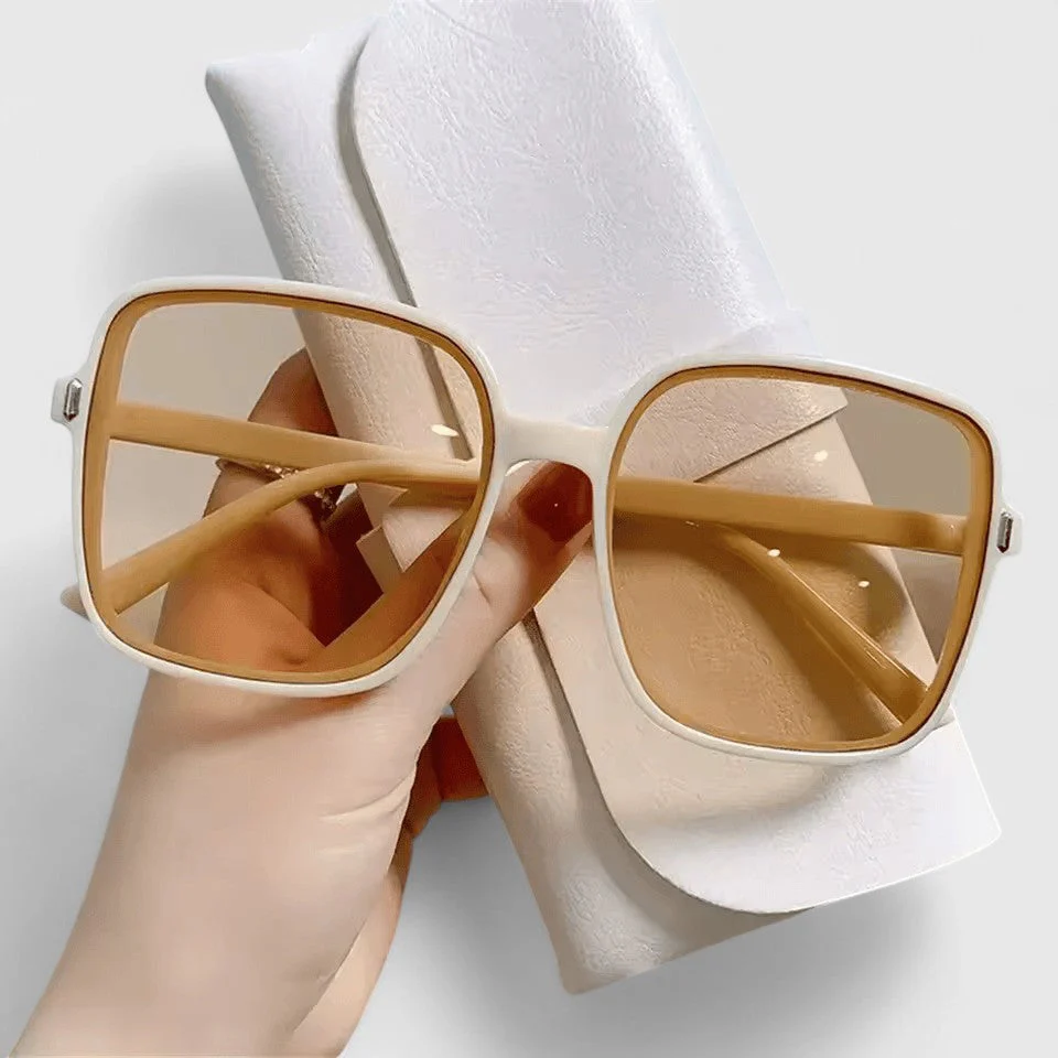 Destinie | Elegant Sunglasses - Image 3