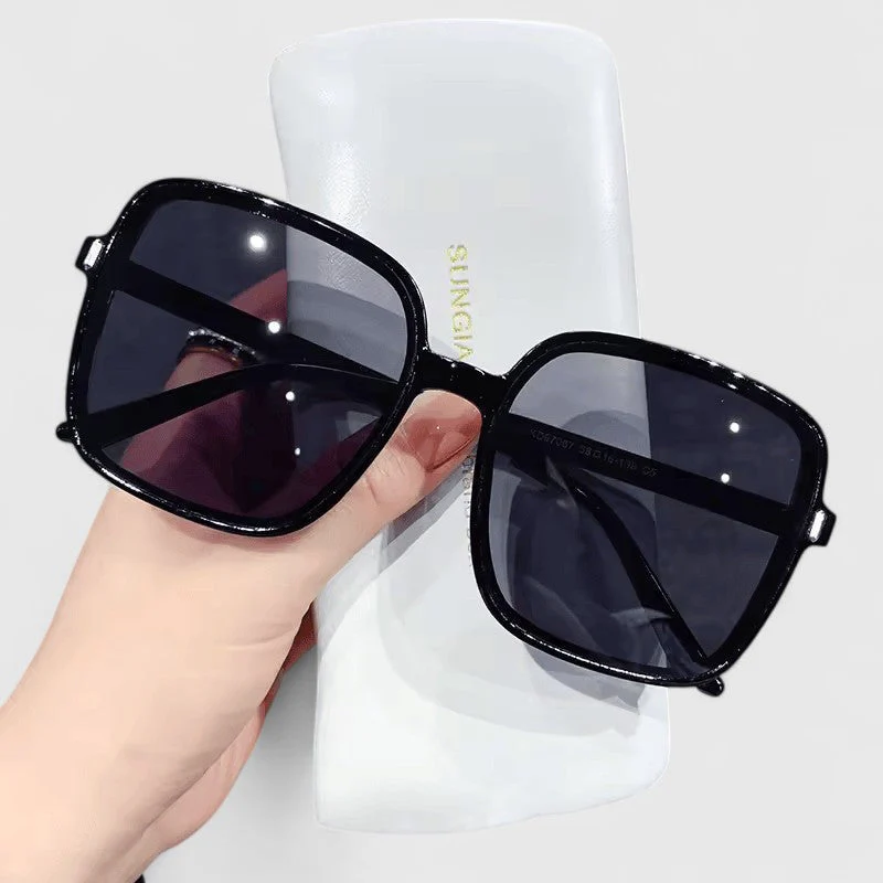 Destinie | Elegant Sunglasses - Image 7