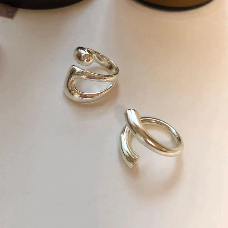 Elegant Adjustable Ring - Image 2