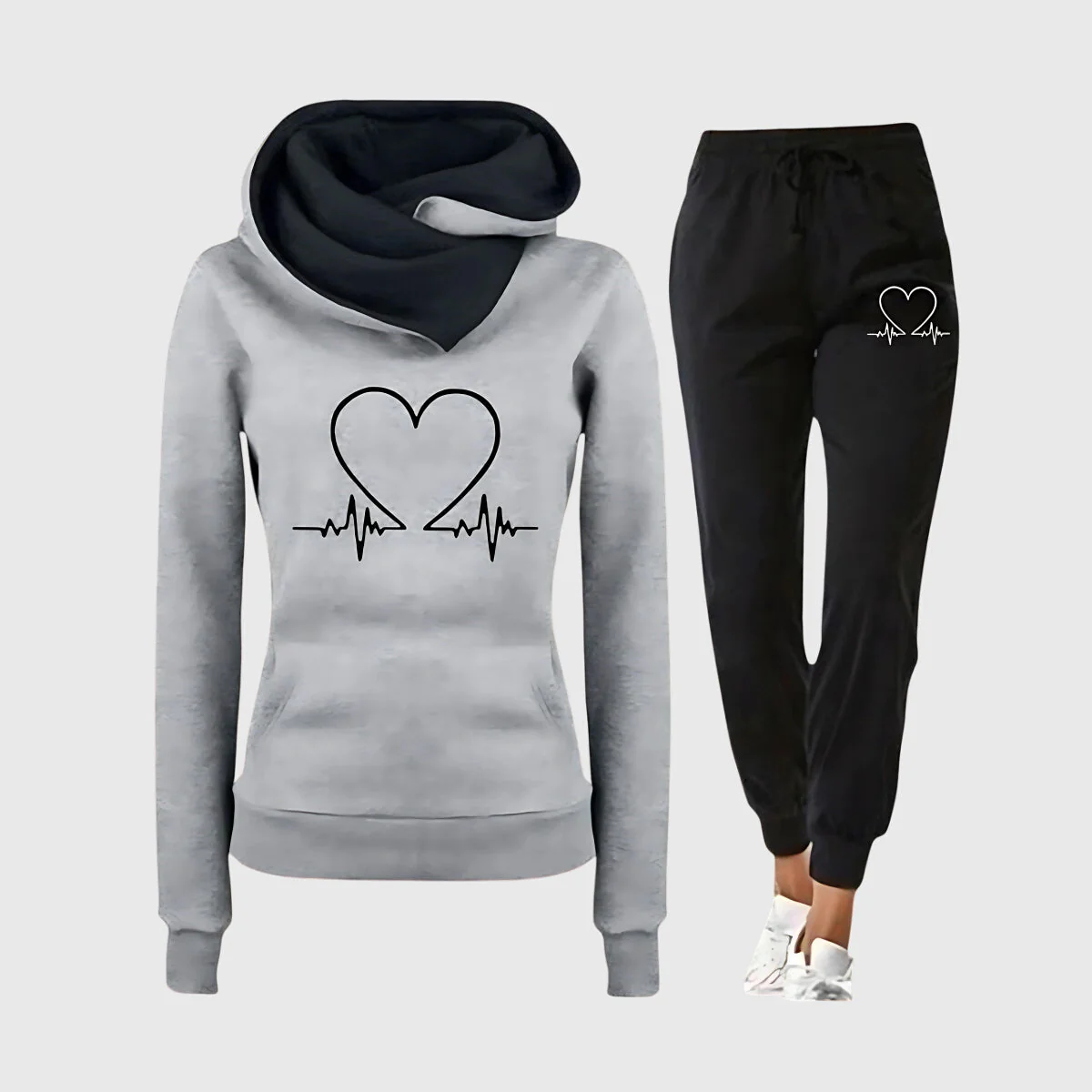 HEARTBEAT™ | COMFORTABLE TRACKSUIT - Image 6