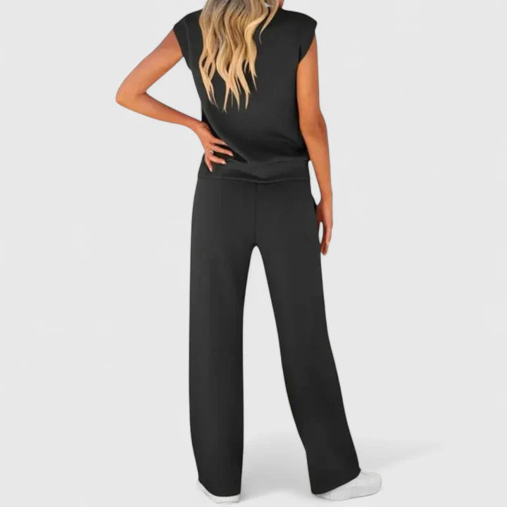 Idina | Comfortable Set - Image 11