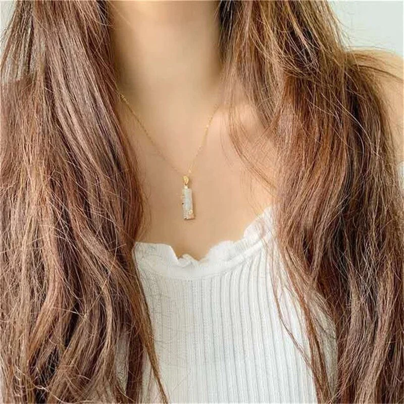 Jade Amulet Necklace - Image 3