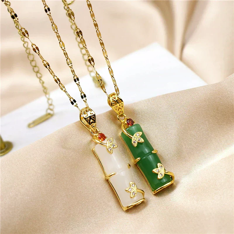 Jade Amulet Necklace - Image 4