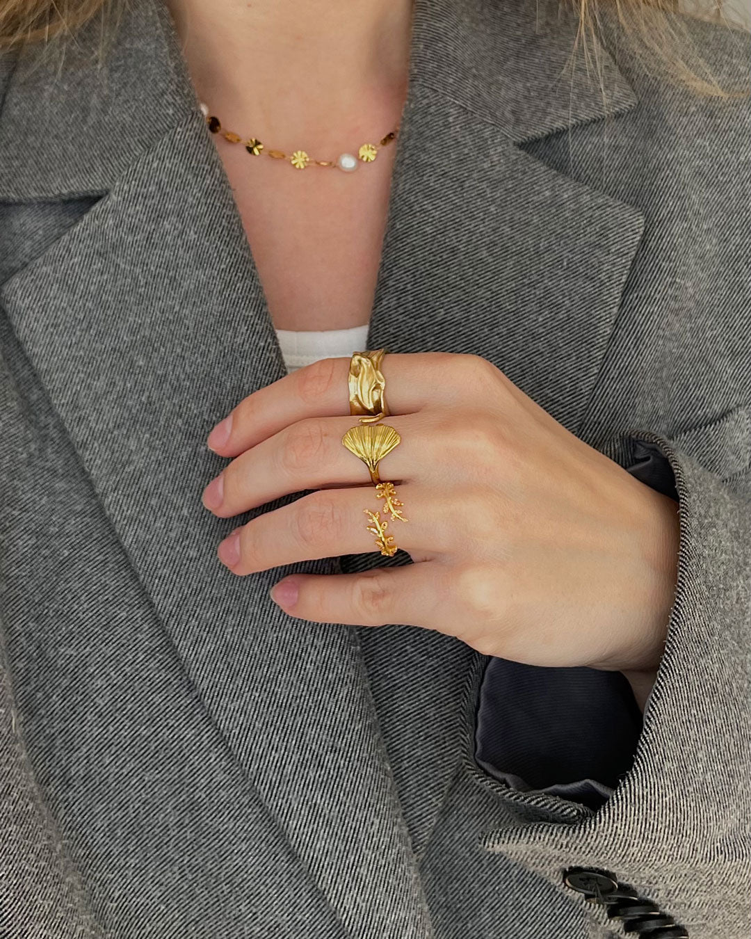 Jaylinette | Big Ring 18K Gold - Image 4