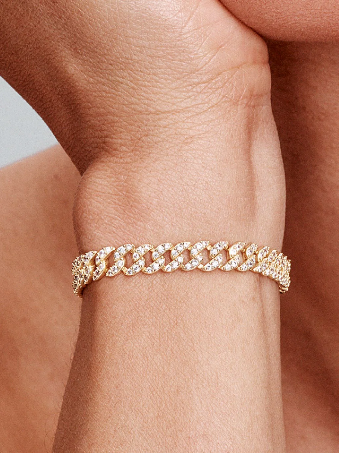 Shannelise | Cuban Pink Bracelet 18k Gold - Image 5