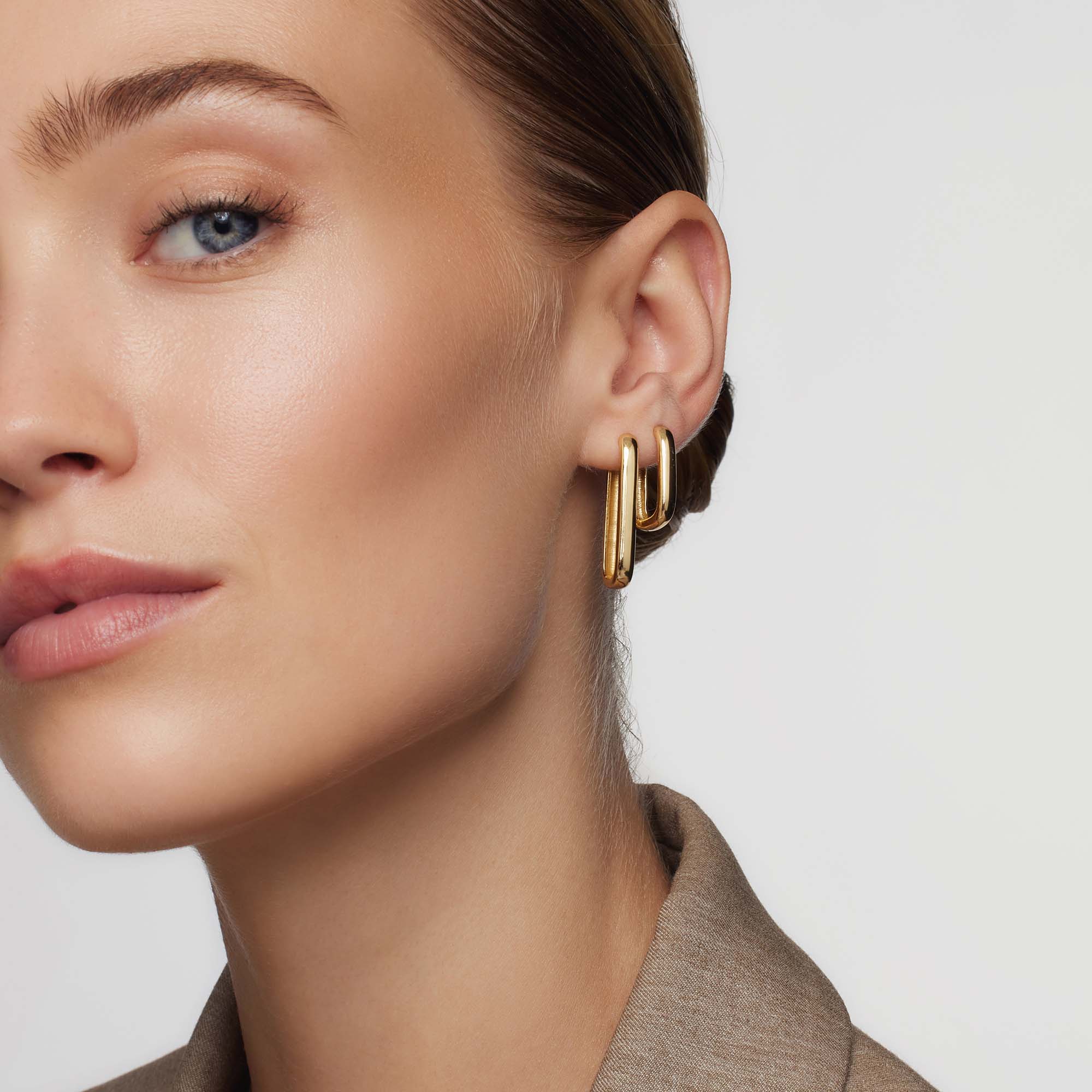 Vivarynne | Icon Hoops 18K Gold - Image 4