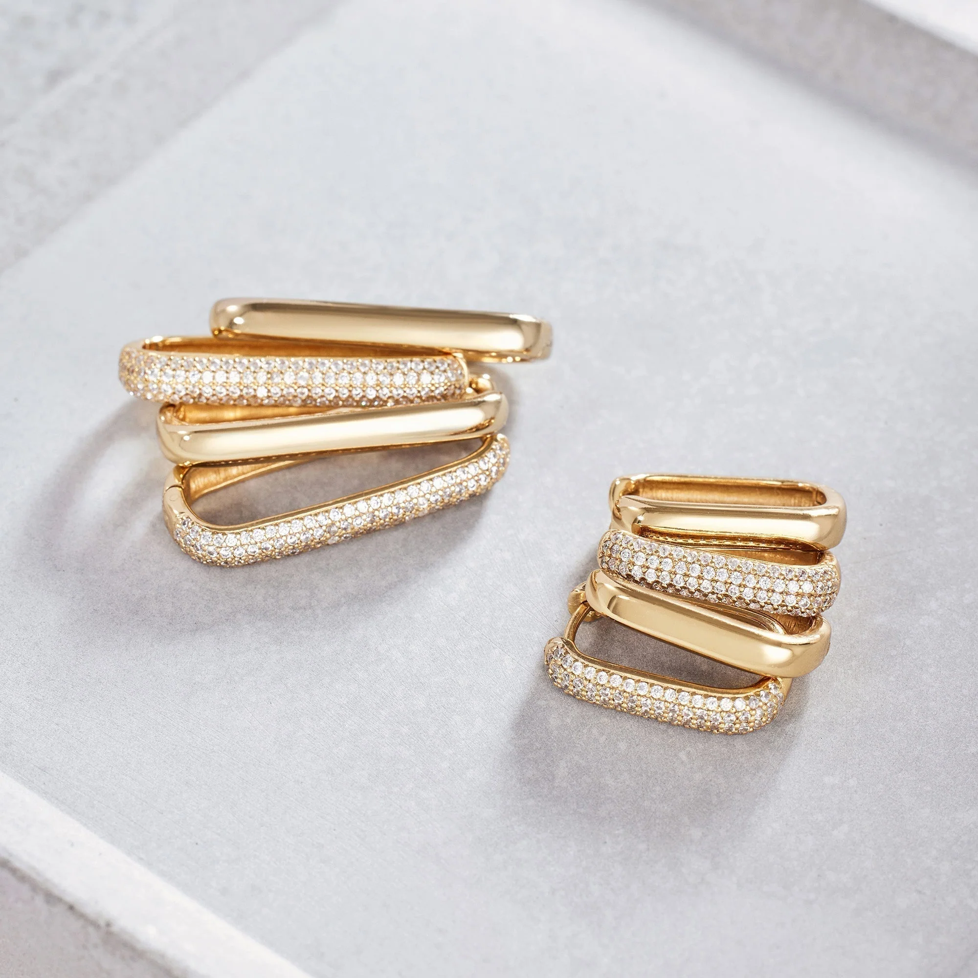 Vivarynne | Icon Hoops 18K Gold - Image 5